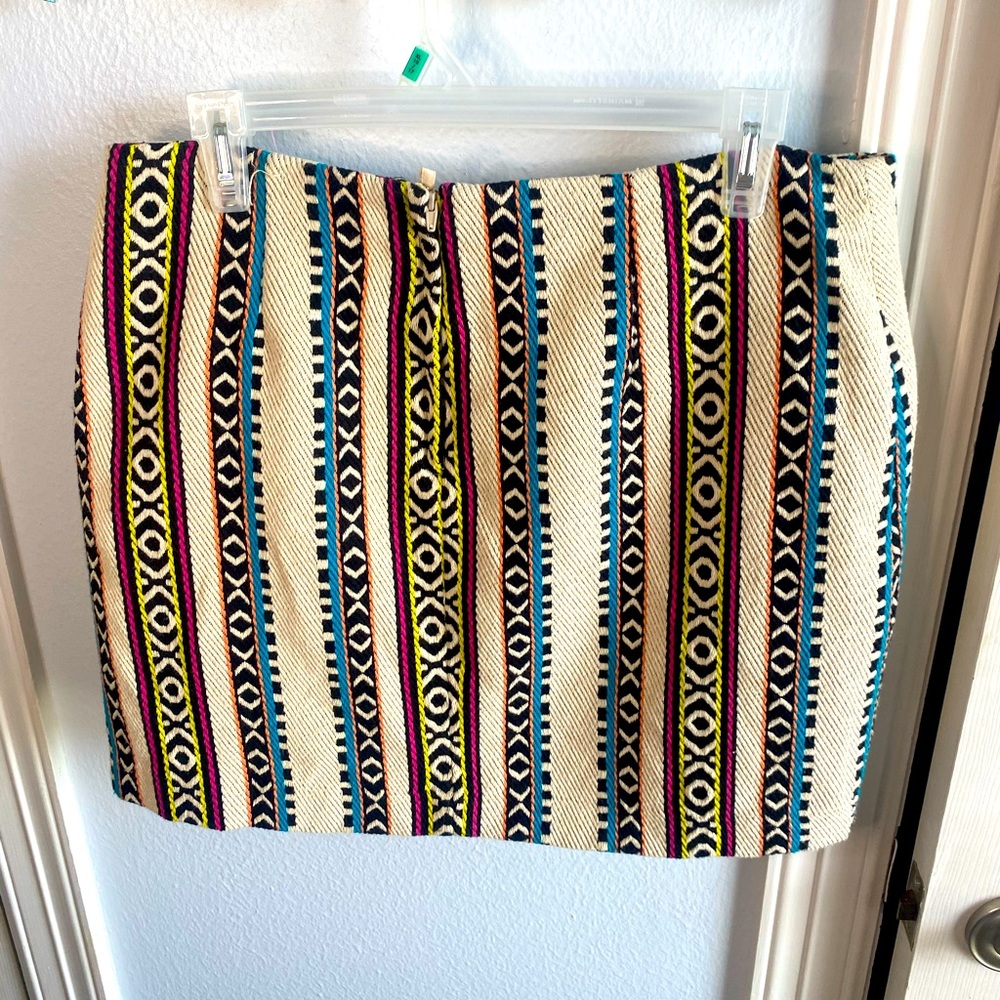 H&M Tribal Woven Aztec Tapestry Bohemian Mini Skirt - Picture 4 of 4